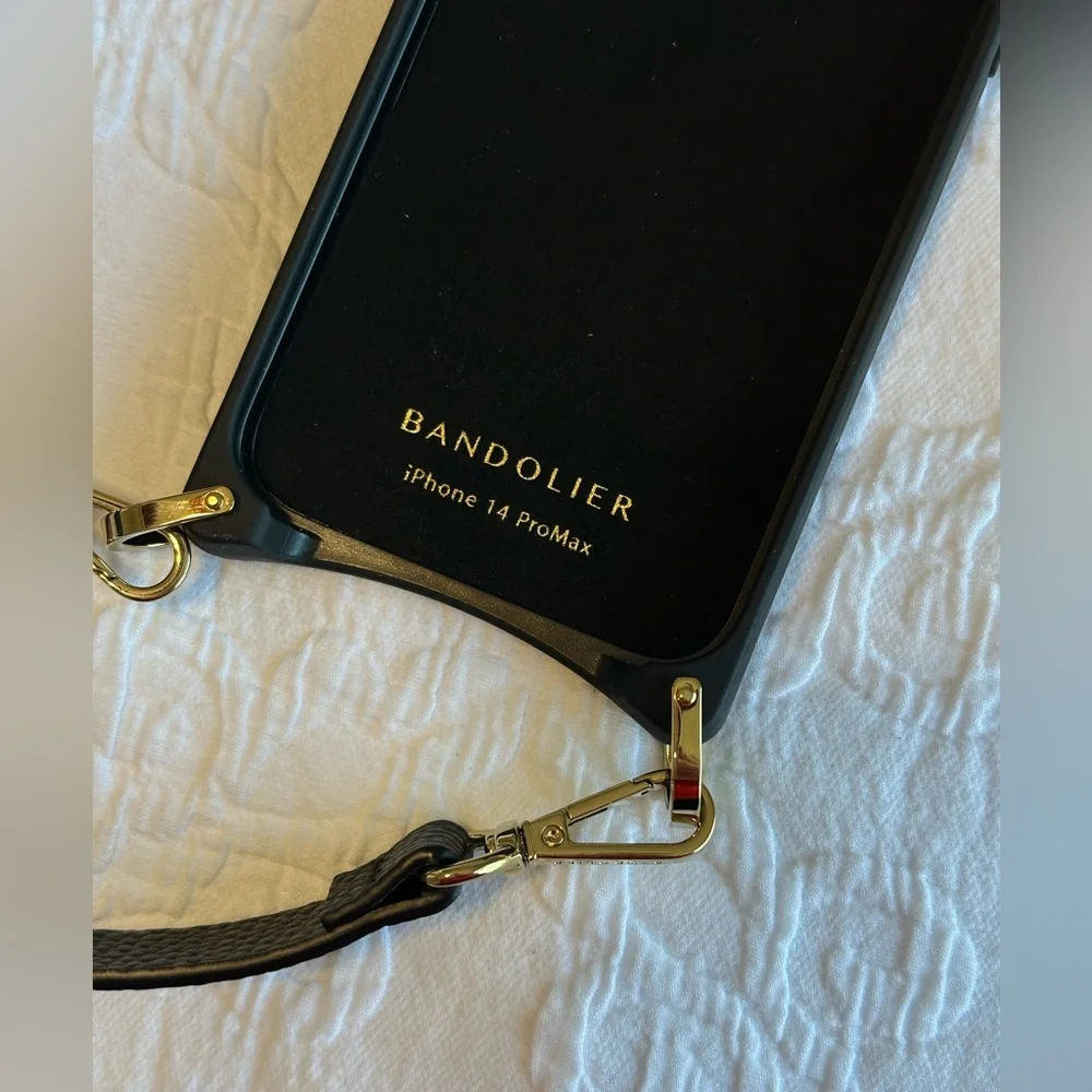 Bandolier Remi Magnet Wallet Crossbody Phone Case iPhone 14 Pro Max - Picture 2 of 7